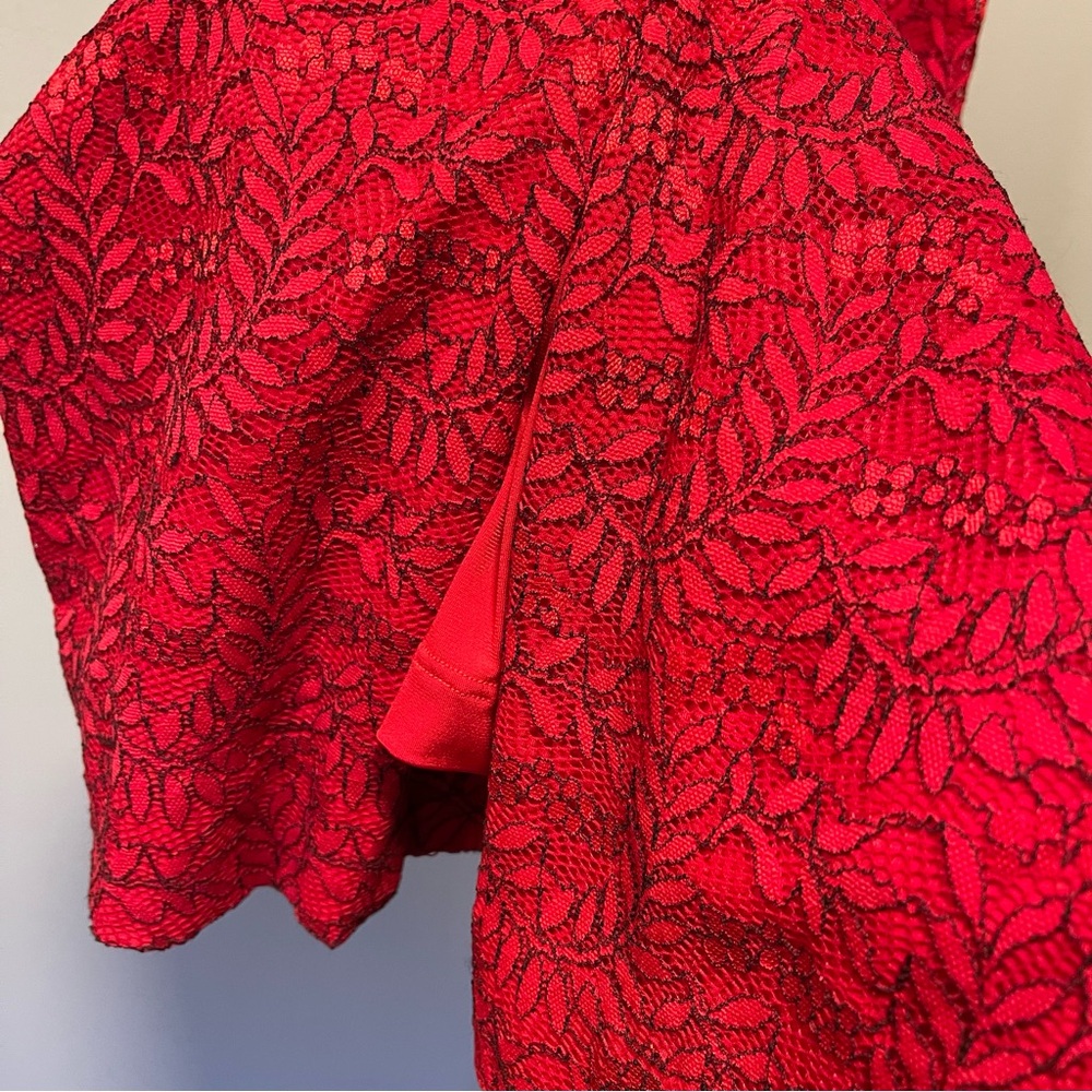 Dress the Population Zoey Lace Midi Dress - Red - Size Medium - Picture 8 of 11